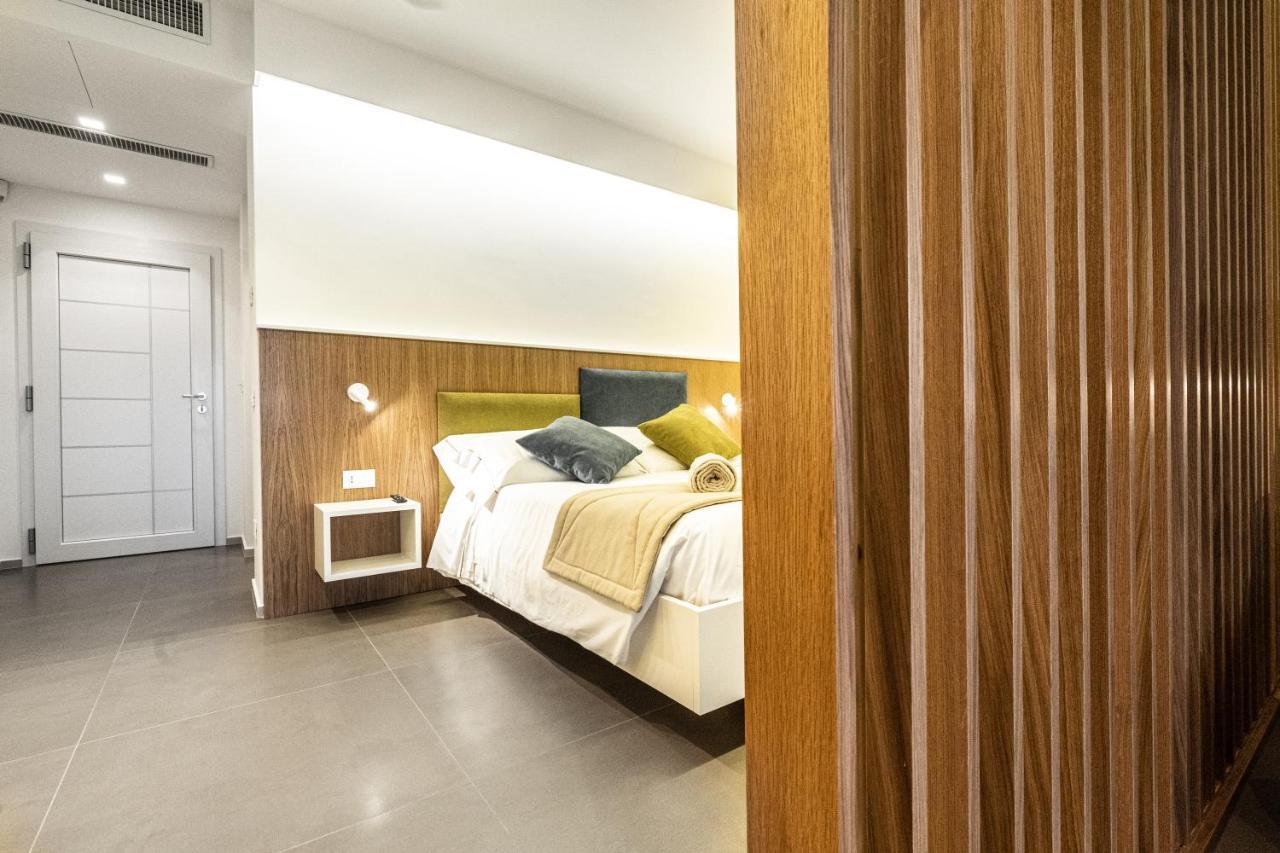 Couette-café Montepetrosu Charming House 2*