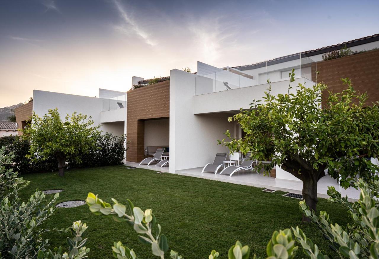Montepetrosu Charming House Bed & Breakfast