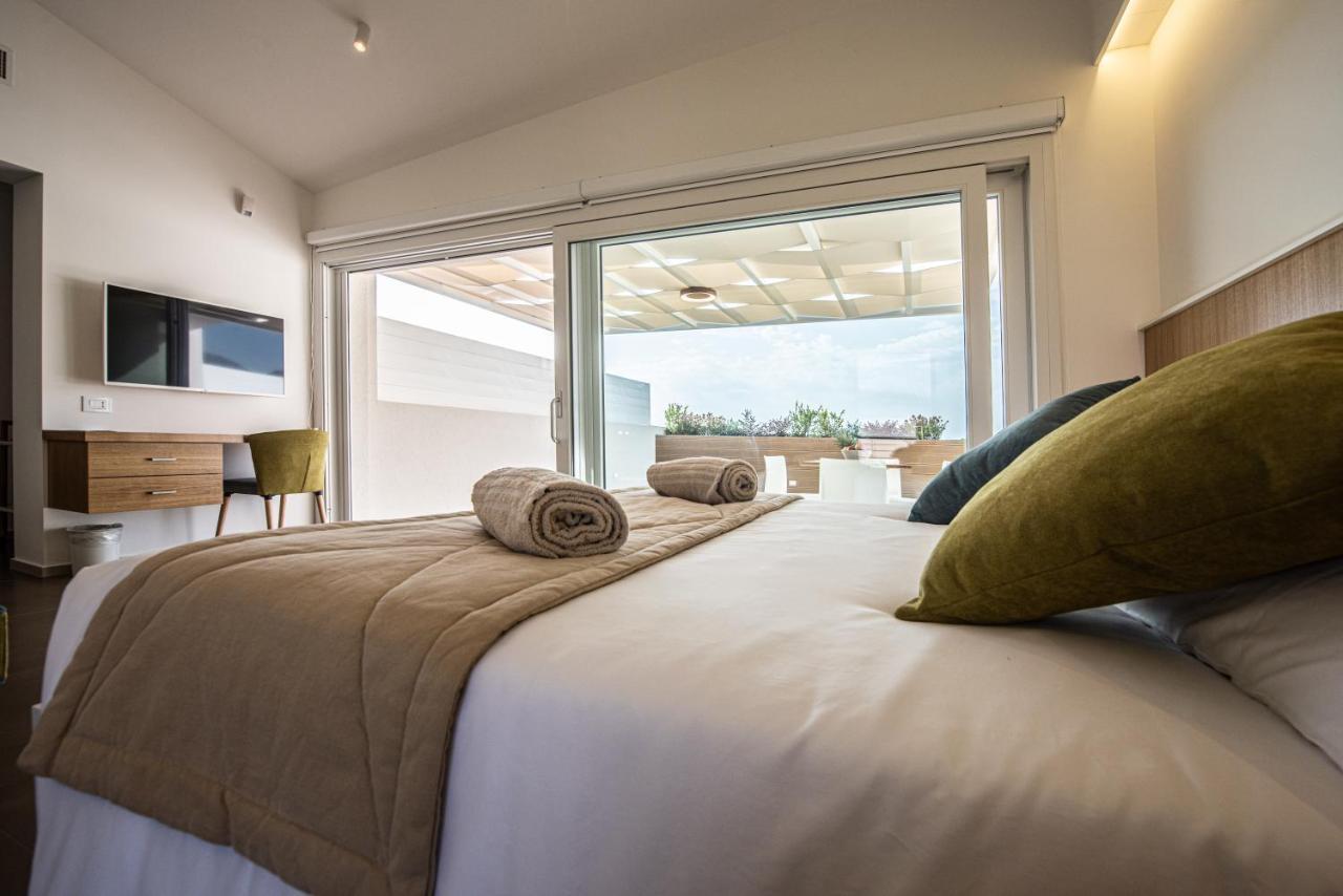 Couette-café Montepetrosu Charming House 2*